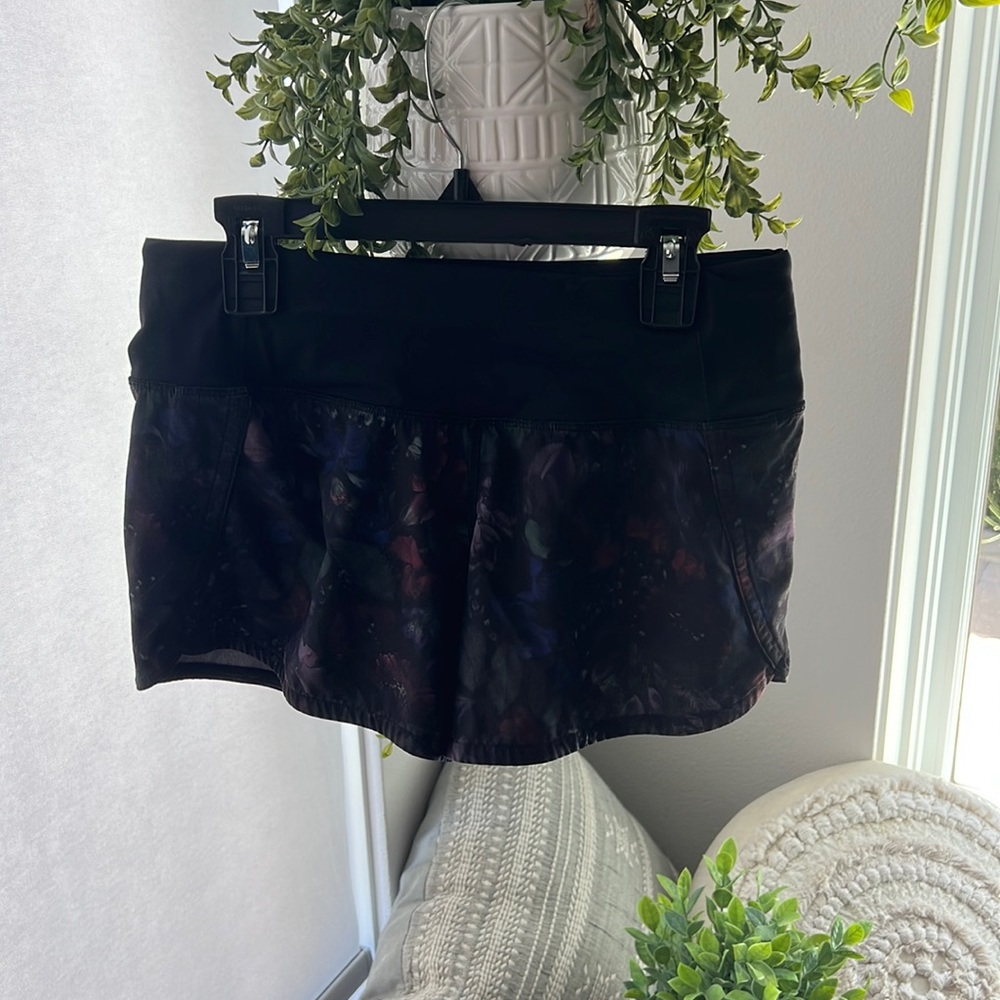 Lululemon woman’s shorts